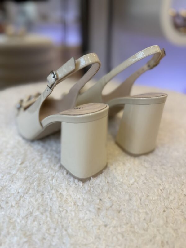 Vernice Latte E409490D – Image 3