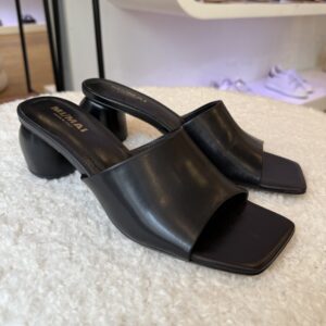 Gemma Low Black Mat