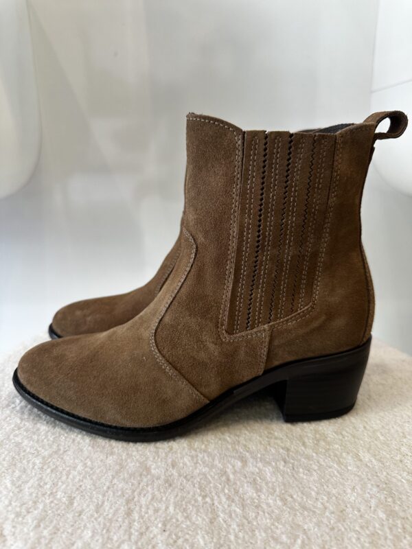 Nėrogiardini Boots Daim Camel – Image 2